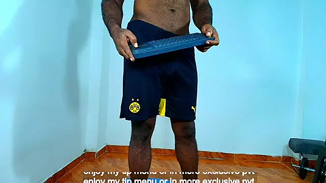 Snapshot of samsondaudda chatting on June 2026 03:39:01 AM samsondaudda online show from June 2026 03:39:01 AM