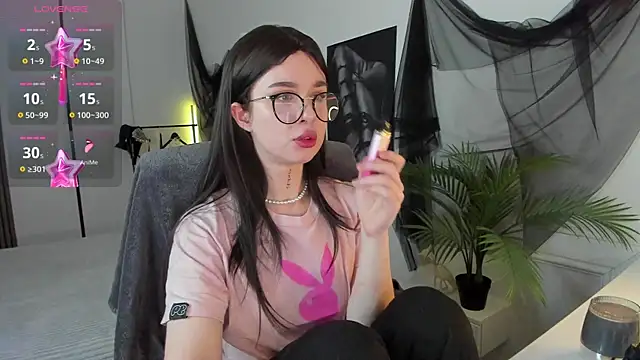 RisoSweet online show from May 2026 08:46:02 PM