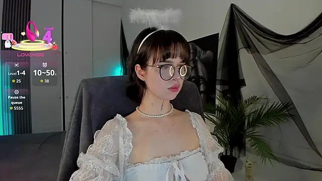 RisoSweet online show from May 2026 08:27:01 PM
