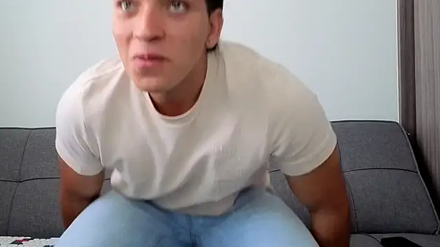 James silva1 online show from April 2026 04:21:02 PM