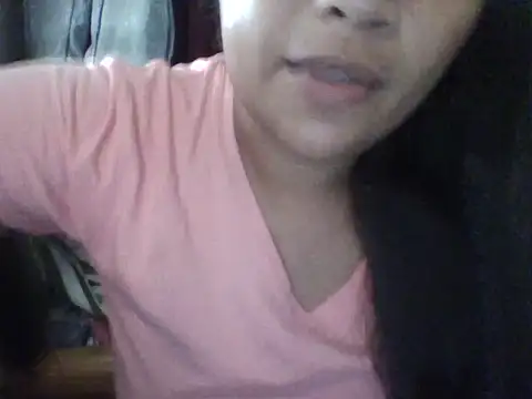 Snapshot of PinayAnne chatting on April 2026 03:24:01 AM PinayAnne online show from April 2026 03:24:01 AM