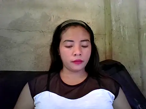 pinayysimple online show from April 2026 02:37:02 AM