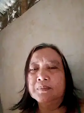 Snapshot of jeanyummytits chatting on June 2026 12:03:01 AM jeanyummytits online show from June 2026 12:03:01 AM