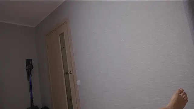 Snapshot of vesullillo chatting on April 2026 11:37:01 AM vesullillo online show from April 2026 11:37:01 AM