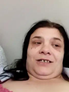 Snapshot of krystaldevil12 chatting on April 2026 02:55:01 PM krystaldevil12 online show from April 2026 02:55:01 PM