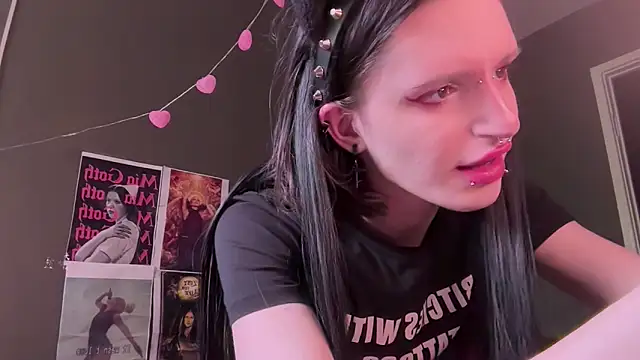 Niky Long online show from May 2026 11:49:02 AM