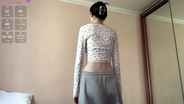 LaurenBlade online show from May 2026 08:32:02 AM