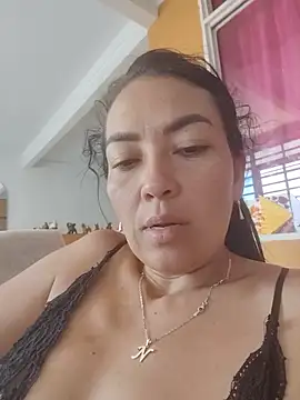 Snapshot of LuluDream chatting on June 2026 02:59:02 PM LuluDream online show from June 2026 02:59:02 PM