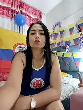 Snapshot of LuluDream chatting on June 2026 12:52:02 AM LuluDream online show from June 2026 12:52:02 AM