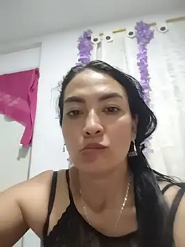 Snapshot of LuluDream chatting on July 2026 01:19:02 AM LuluDream online show from July 2026 01:19:02 AM