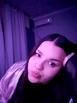 Snapshot of estrell4 chatting on May 2026 03:03:02 AM estrell4 online show from May 2026 03:03:02 AM