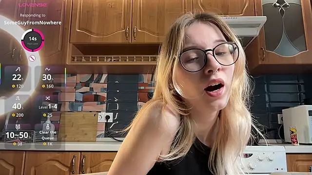 eileencrowday online show from April 2026 03:12:01 AM