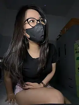 Snapshot of ZzyzyZ-009 chatting on May 2026 04:58:02 PM ZzyzyZ-009 online show from May 2026 04:58:02 PM