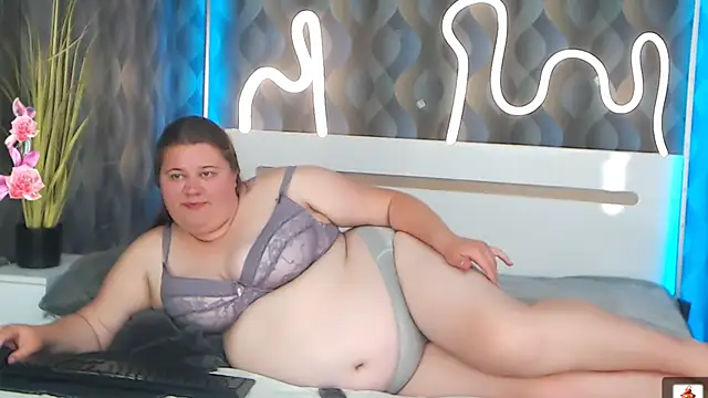 Bella Blvck online show from May 2026 05:54:02 PM