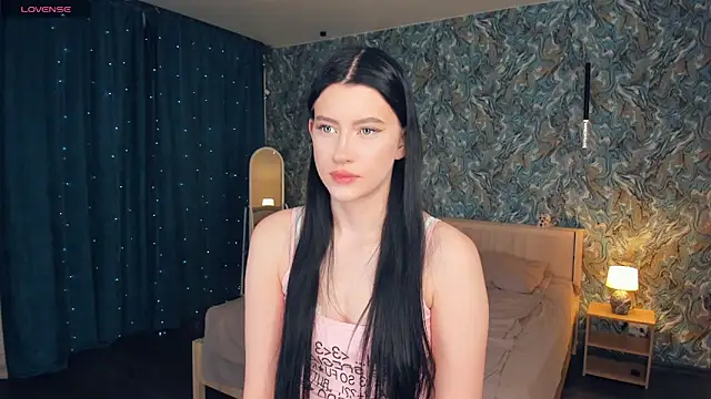 Snapshot of EstelaSuppa chatting on May 2026 07:11:02 PM EstelaSuppa online show from May 2026 07:11:02 PM