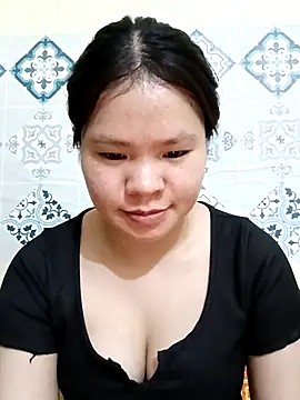Snapshot of Seraphinahh chatting on May 2026 04:23:02 PM Seraphinahh online show from May 2026 04:23:02 PM