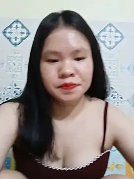 Snapshot of Seraphinahh chatting on May 2026 02:02:02 PM Seraphinahh online show from May 2026 02:02:02 PM