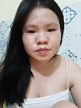 Snapshot of Seraphinahh chatting on May 2026 04:27:02 PM Seraphinahh online show from May 2026 04:27:02 PM