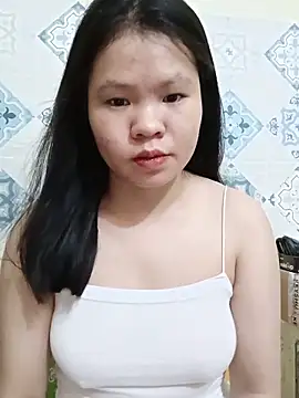 Snapshot of Seraphinahh chatting on May 2026 08:22:01 AM Seraphinahh online show from May 2026 08:22:01 AM