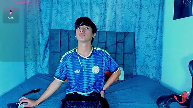 Snapshot of IhanKing chatting on June 2026 07:48:01 PM IhanKing online show from June 2026 07:48:01 PM