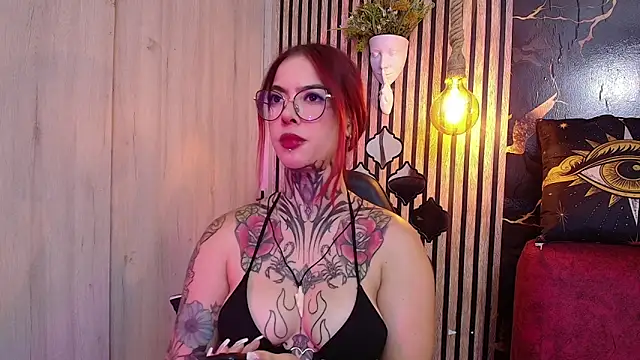 Snapshot of Atenea_Red chatting on May 2026 09:55:01 PM Atenea Red online show from May 2026 09:55:01 PM