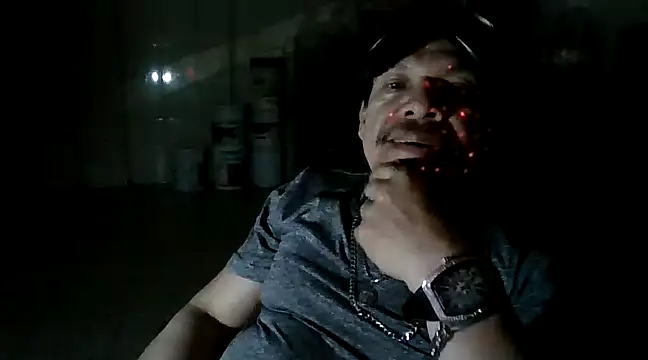 Snapshot of Oskr2024XXX chatting on December 2024 05:29:02 AM Oskr2024XXX online show from December 2024 05:29:02 AM