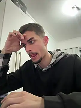 Santonn  online show from April 2026 02:25:02 AM