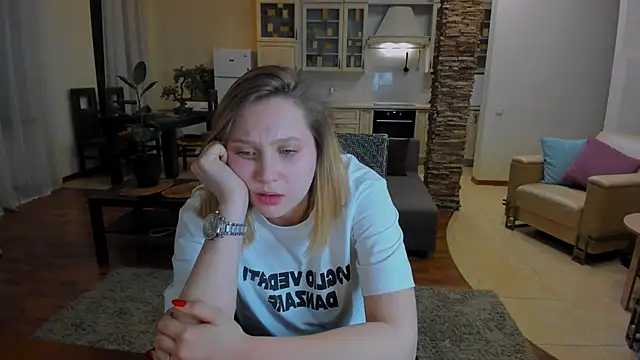 joana beatris online show from April 2026 06:47:01 PM