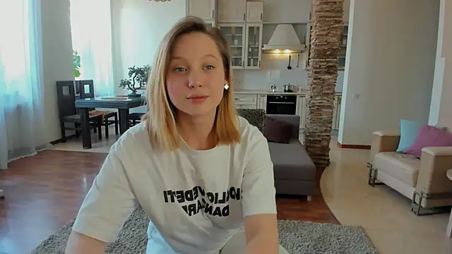 joana beatris online show from April 2026 12:23:01 PM