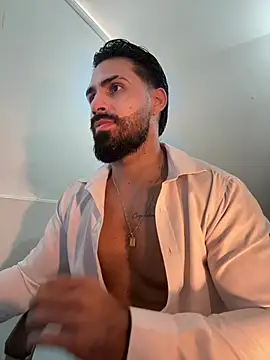 Snapshot of Ryan_Black3 chatting on June 2026 01:27:01 PM Ryan Black3 online show from June 2026 01:27:01 PM