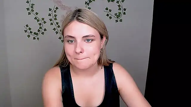 Snapshot of _shy_sabrina__ chatting on July 2026 12:22:01 PM shy sabrina online show from July 2026 12:22:01 PM