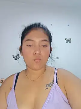 Snapshot of mari_diaz chatting on June 2026 06:56:02 PM mari diaz online show from June 2026 06:56:02 PM