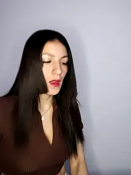 tina sussy online show from July 2026 12:14:02 PM