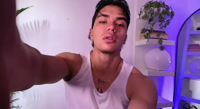 Snapshot of andyypalmer_ chatting on April 2026 11:23:01 AM andyypalmer online show from April 2026 11:23:01 AM