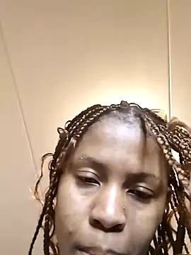 Snapshot of Slender012 chatting on May 2026 04:07:02 AM Slender012 online show from May 2026 04:07:02 AM