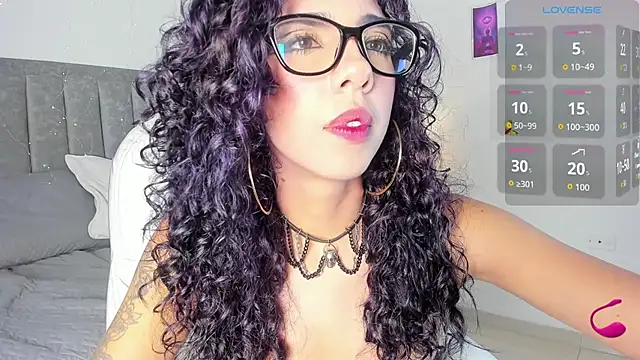 Dalia nix  online show from June 2026 04:40:01 AM