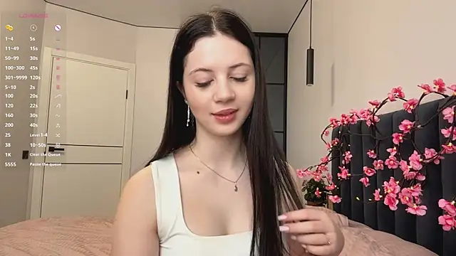 Rose Retslav online show from April 2026 06:20:02 AM