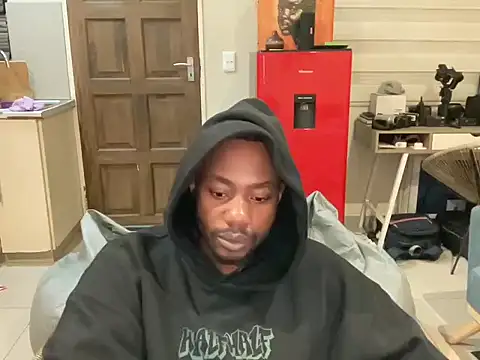 MunyaiSimo34156 online show from April 2026 11:33:02 PM