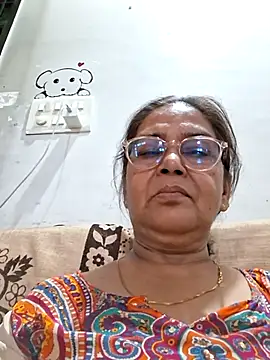 Snapshot of Shalini3456 chatting on May 2026 09:03:02 AM Shalini3456 online show from May 2026 09:03:02 AM