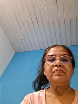 Snapshot of Shalini3456 chatting on May 2026 04:01:02 PM Shalini3456 online show from May 2026 04:01:02 PM