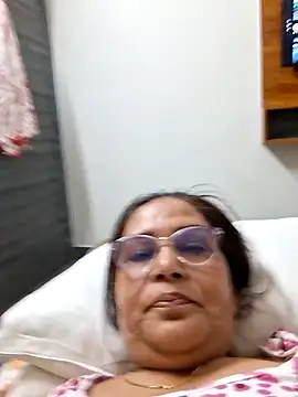 Snapshot of Shalini3456 chatting on May 2026 02:24:02 PM Shalini3456 online show from May 2026 02:24:02 PM