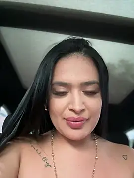 Snapshot of Sara_fun chatting on March 2025 08:38:02 PM Sara fun online show from March 2025 08:38:02 PM