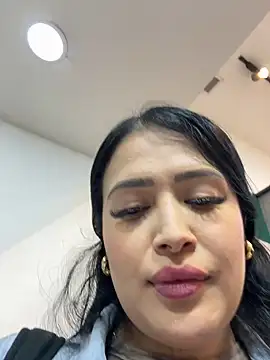 Snapshot of Sara_fun chatting on March 2025 11:54:02 PM Sara fun online show from March 2025 11:54:02 PM