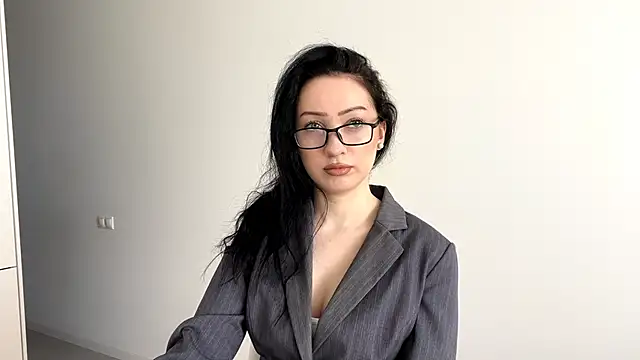 Snapshot of Meow_Alika chatting on May 2026 11:37:02 AM Meow Alika online show from May 2026 11:37:02 AM