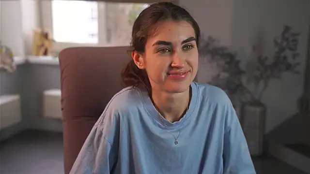 ColleenMaren online show from April 2026 11:46:02 AM