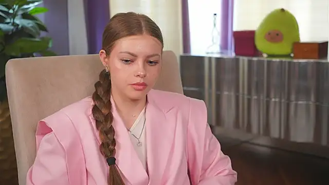 TamalaPetrone online show from April 2026 12:19:02 PM