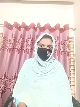 Silver Queen007 online show from May 2026 05:18:01 PM