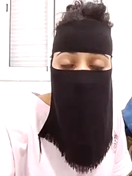 Snapshot of Melissa_love26 chatting on April 2026 11:22:02 AM Melissa love26 online show from April 2026 11:22:02 AM