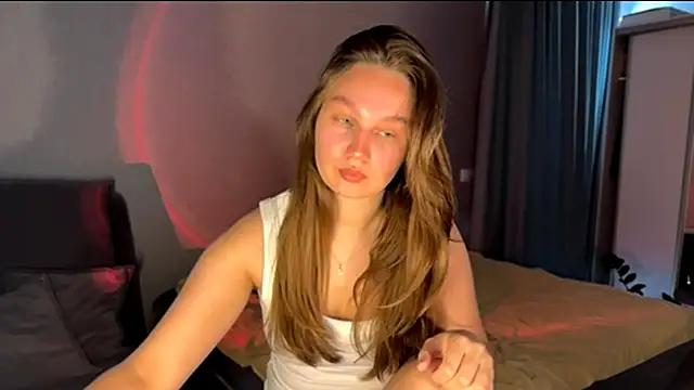 Snapshot of secretnaya_girl chatting on May 2026 07:39:02 AM secretnaya girl online show from May 2026 07:39:02 AM