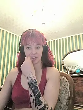 amberrrdolll  online show from April 2026 09:06:02 PM